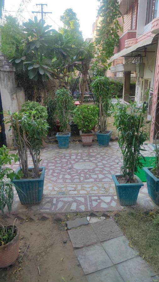 Jwala Niketan Guesthouse Private Rooms Jaipur Ngoại thất bức ảnh