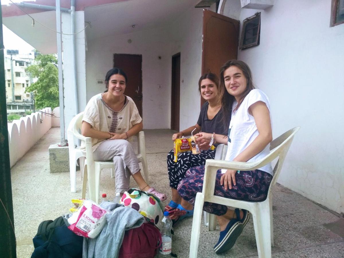 Jwala Niketan Guesthouse Private Rooms Jaipur Ngoại thất bức ảnh